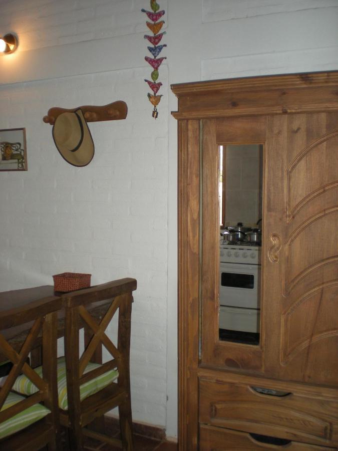 Cabanas Farah Estancia Vieja Ideal Para 2 A 3 Huespedes Villa Carlos Paz Eksteriør billede